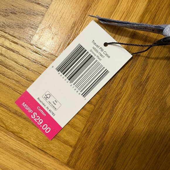 NWT Vera Bradley plaid Travel Pill Case - Picture 2 of 3